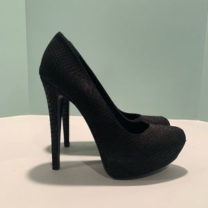 Steven by Steve Madden black suede platforms